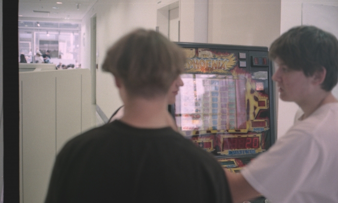 30 The Mag Con, OD Máj